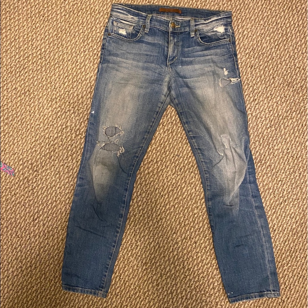 Ripped boyfriend jeans